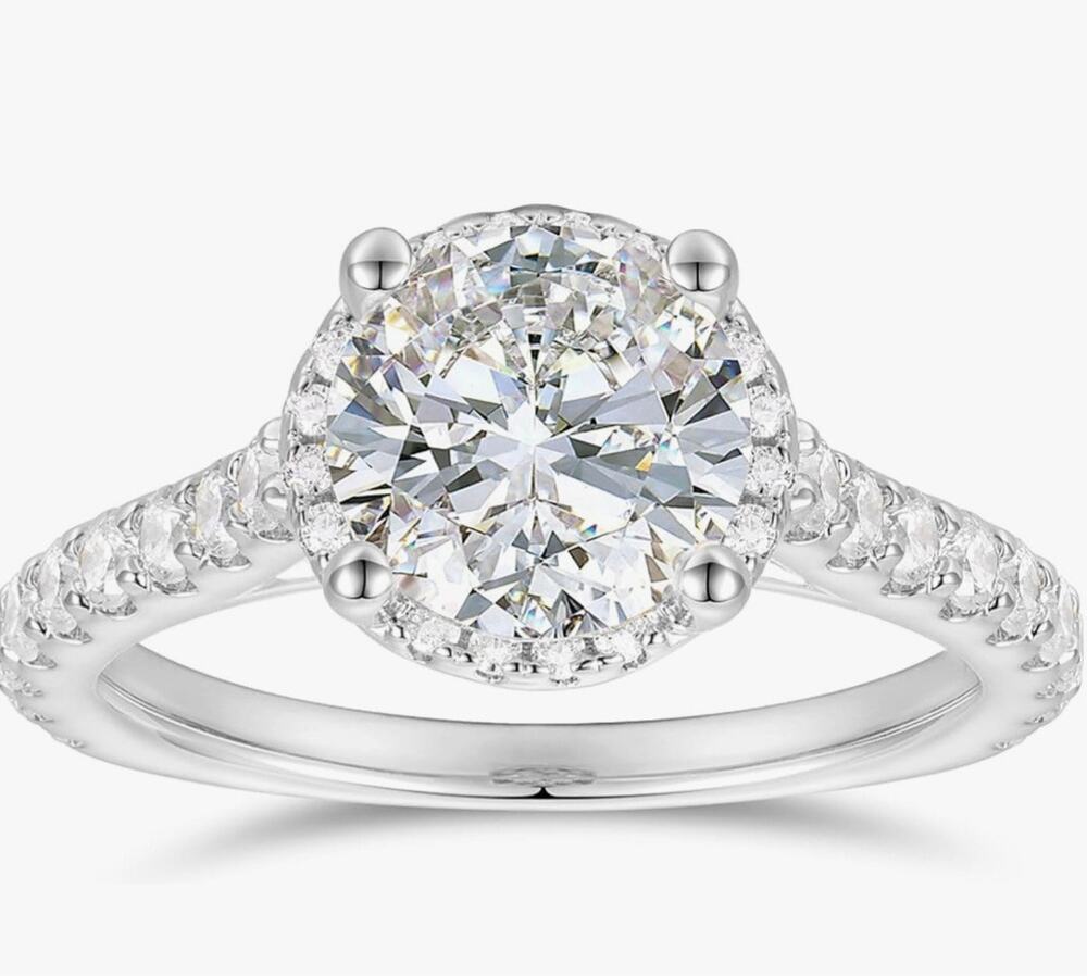 NOVSEAS 14K Gold Plated 2CT Round Moissanite Ringw/ Certificate 7.5 New/OB